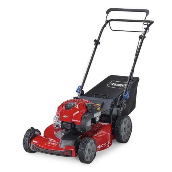 22 in. (56cm) Recycler® Self-Propel w/SmartStow® Gas Lawn Mower - Image 3